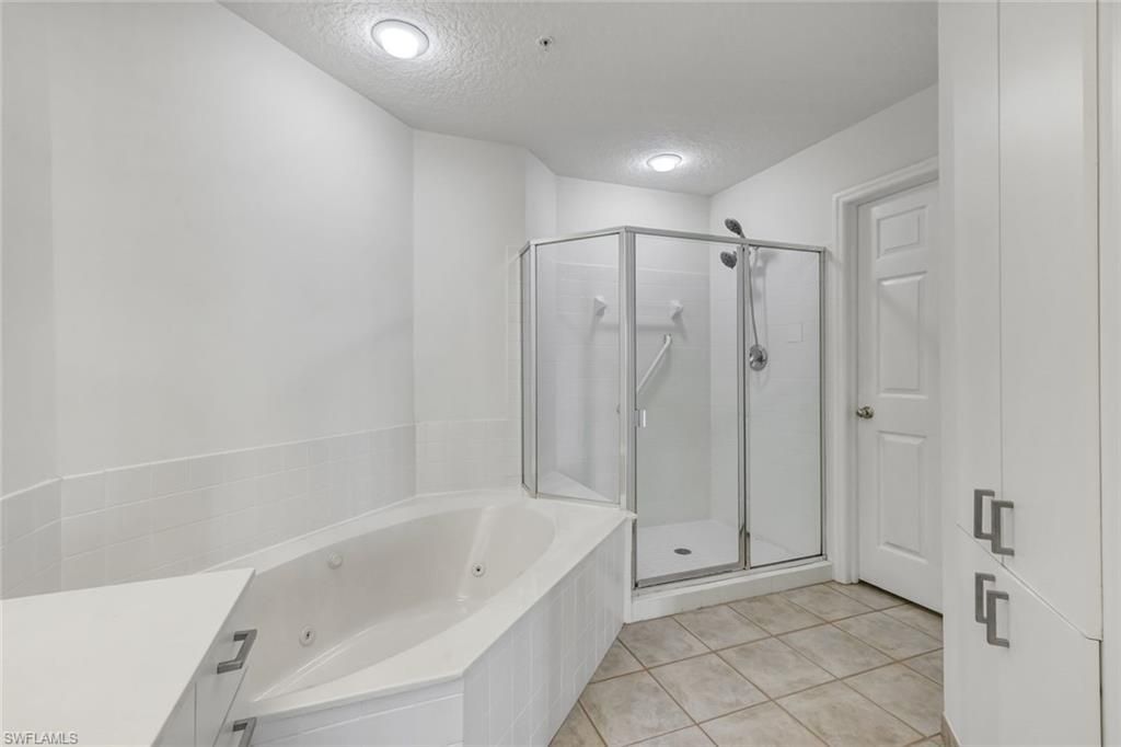 266 Barefoot Beach Blvd, Unit 603, Bonita Springs, FL 34134 Photo