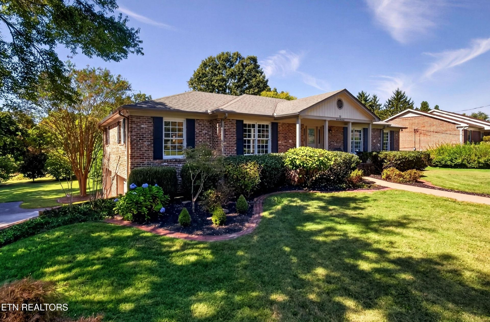 717 Kempton Rd, Knoxville, TN 37909 Main Photo