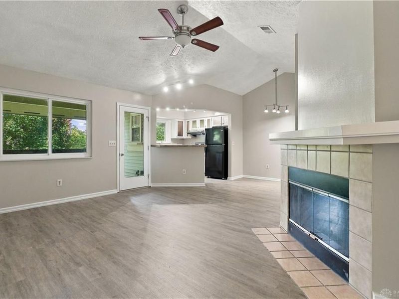 1156 Captains Bridge, Centerville, OH 45458 Photo 4