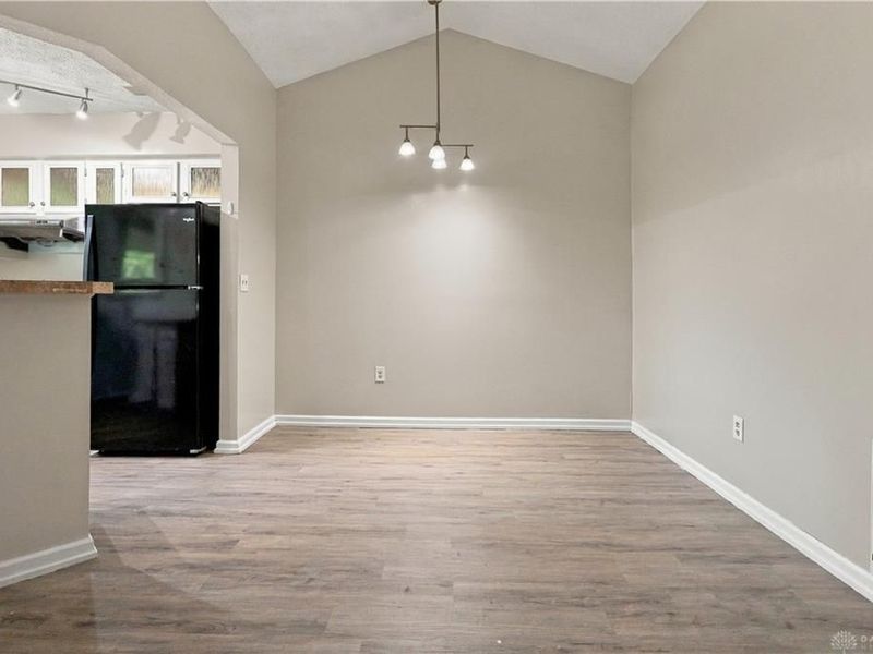 1156 Captains Bridge, Centerville, OH 45458 Photo 7