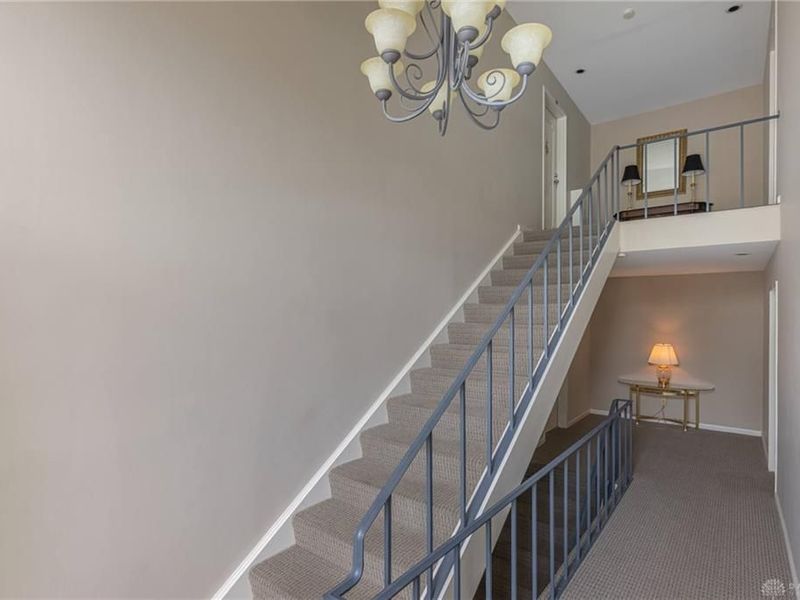 5401 Landau Drive, Unit 16, Kettering, OH 45429 Photo 2