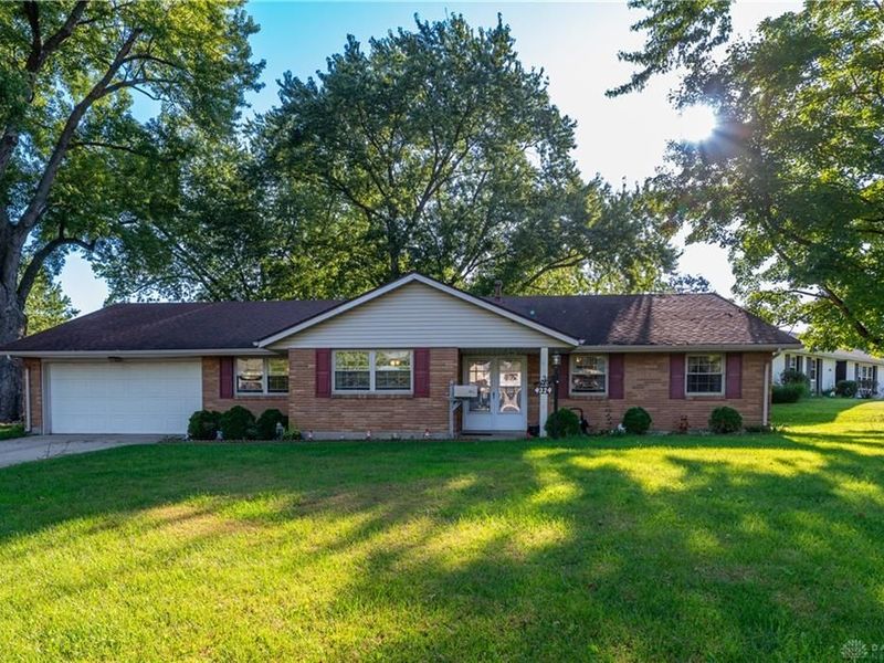 4324 Glenheath Drive, Kettering, OH 45440 Photo 1