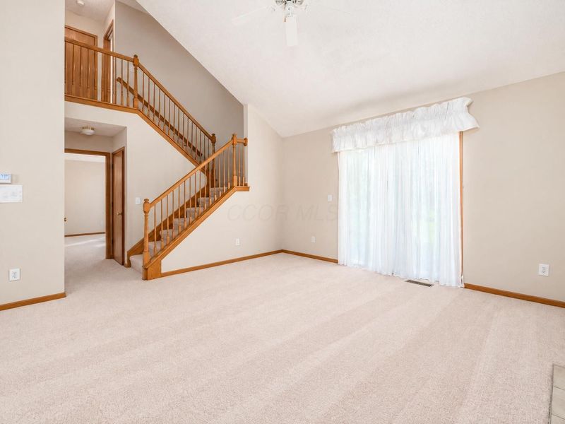 7807 Williamson Lane, Canal Winchester, OH 43110 Photo 4