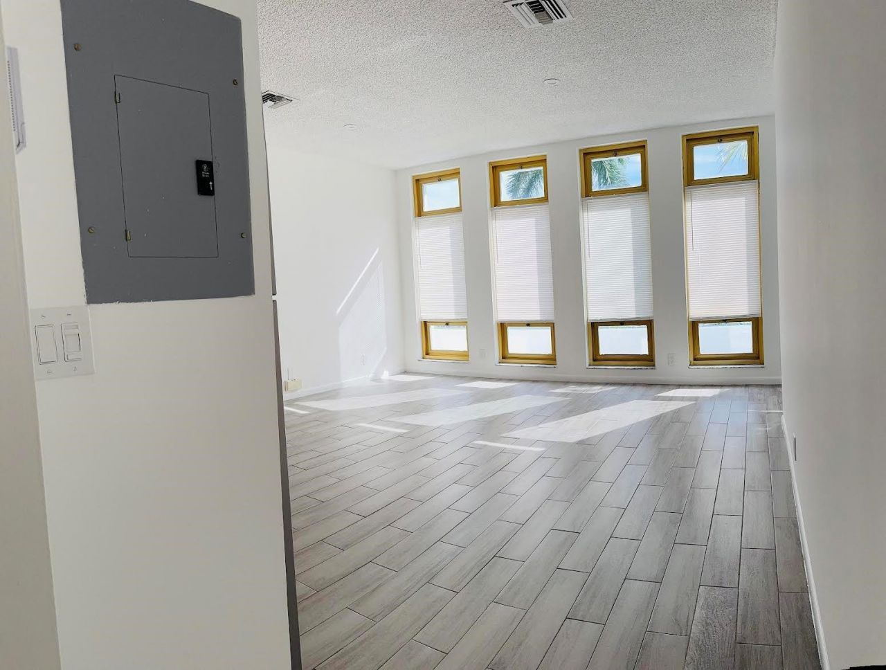 229 Commercial Boulevard, Unit 1, Lauderdale by the Sea, FL 33308 Photo