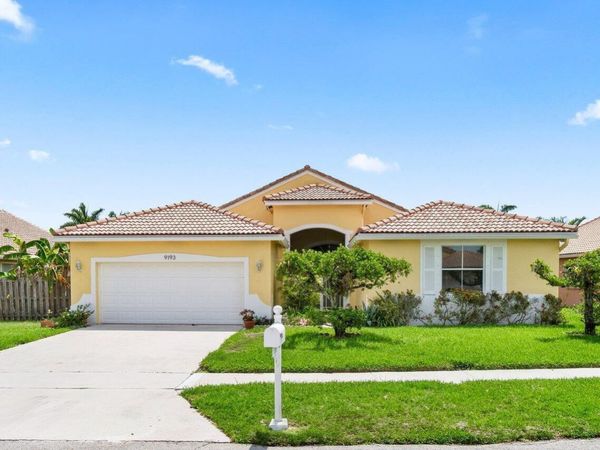 9193 Cove Point Circle, Boynton Beach, FL 33472