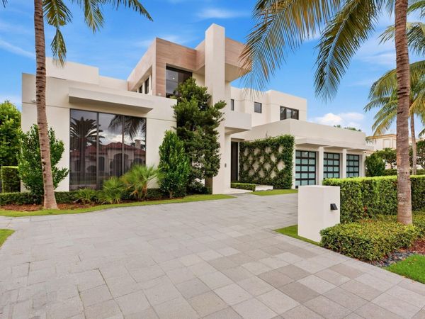 1371 ROYAL PALM Way, Boca Raton, FL 33432