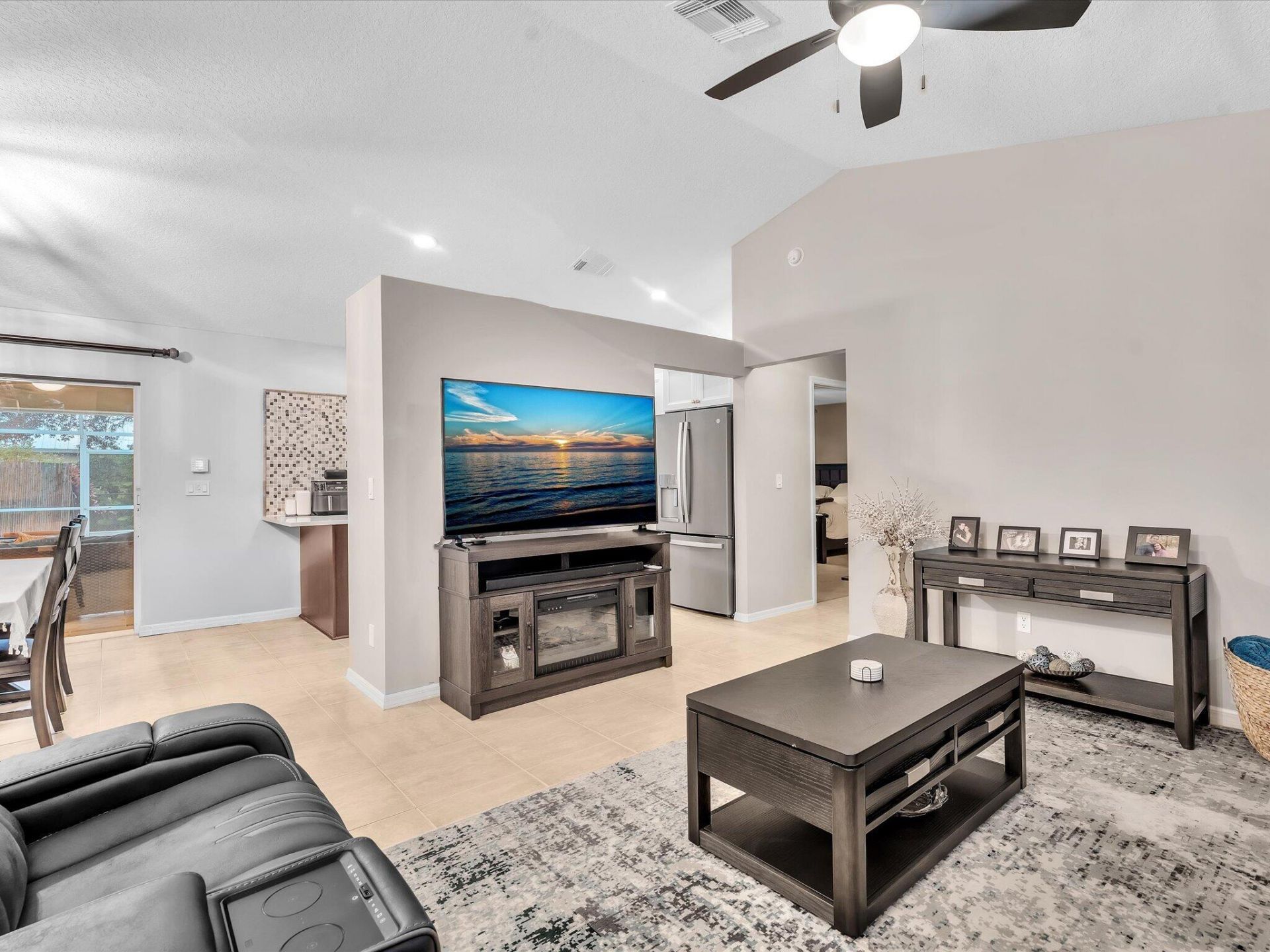 1918 SW Bellevue Avenue, Port Saint Lucie, FL 34953 Photo