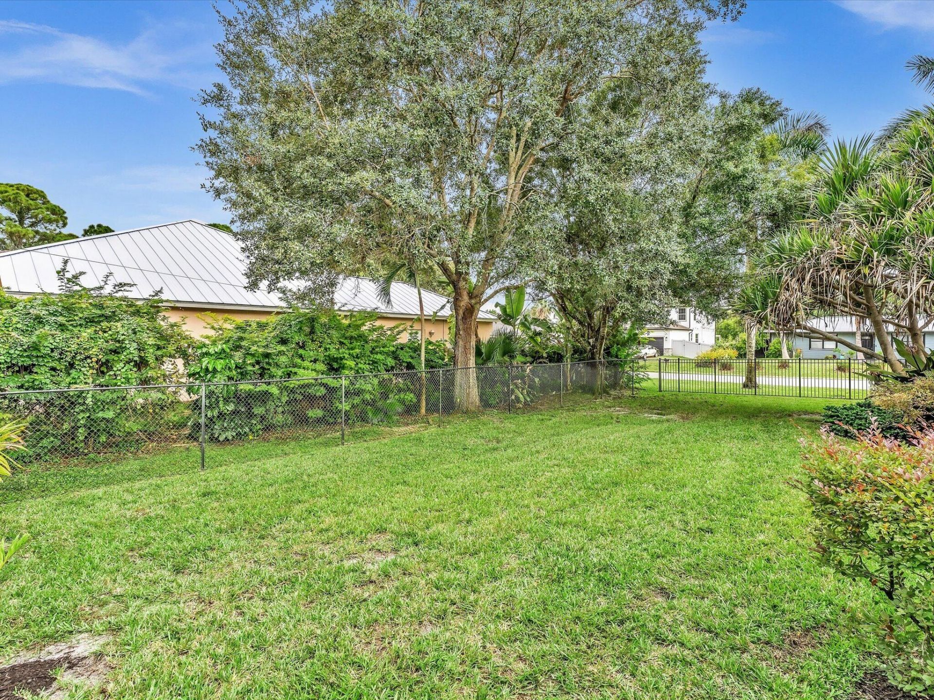 1918 SW Bellevue Avenue, Port Saint Lucie, FL 34953 Photo