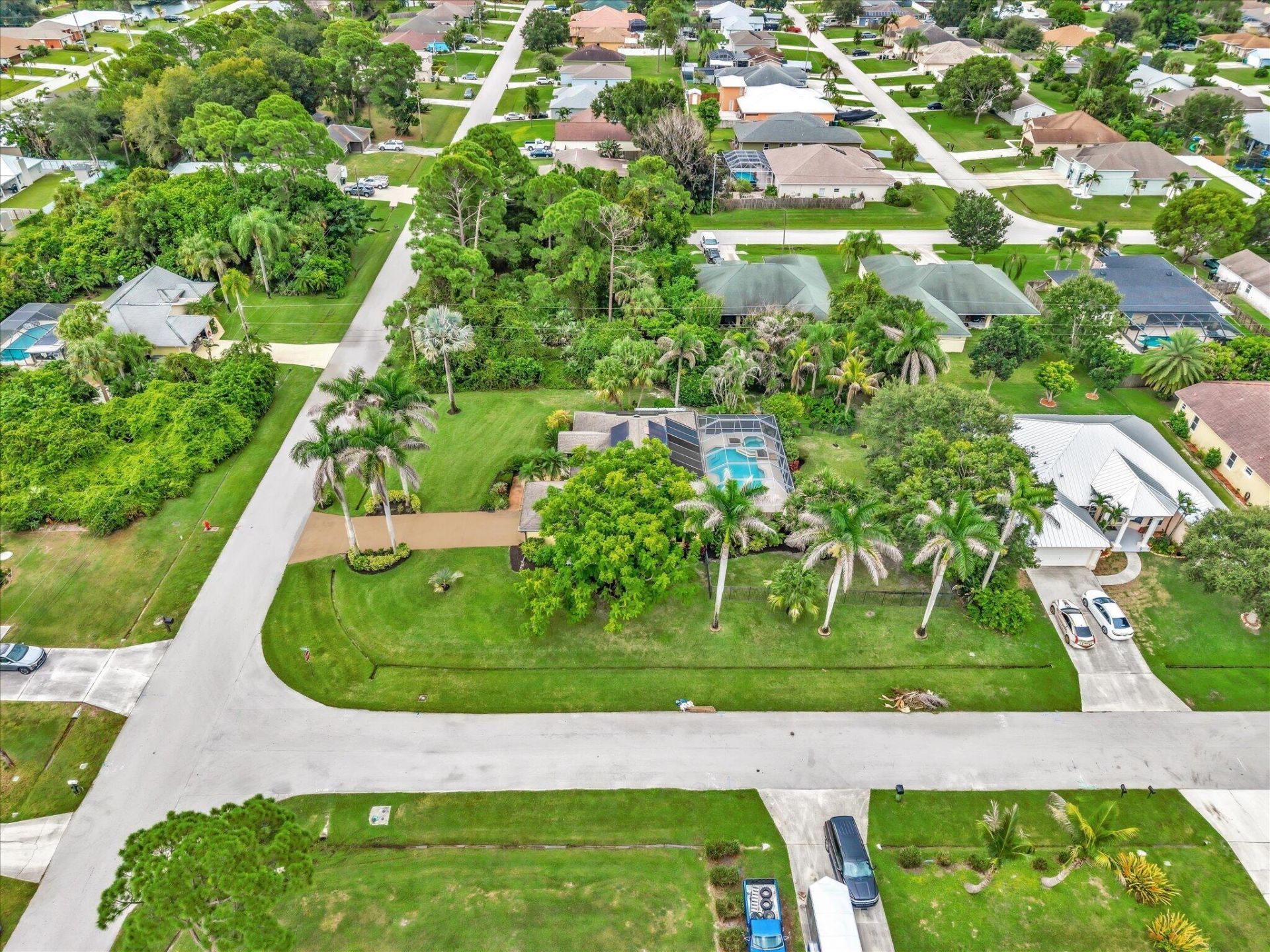 1918 SW Bellevue Avenue, Port Saint Lucie, FL 34953 Photo