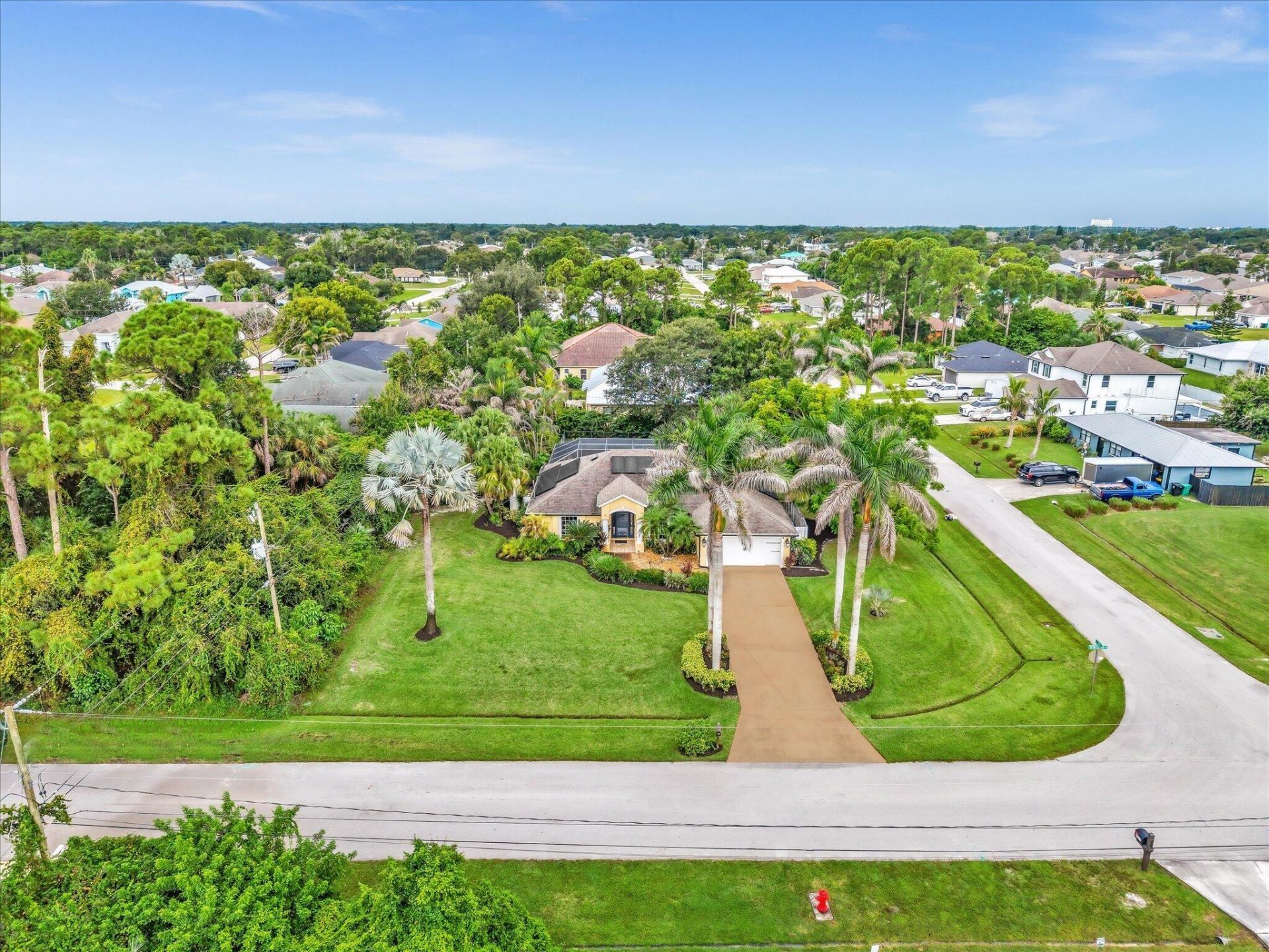 1918 SW Bellevue Avenue, Port Saint Lucie, FL 34953 Photo