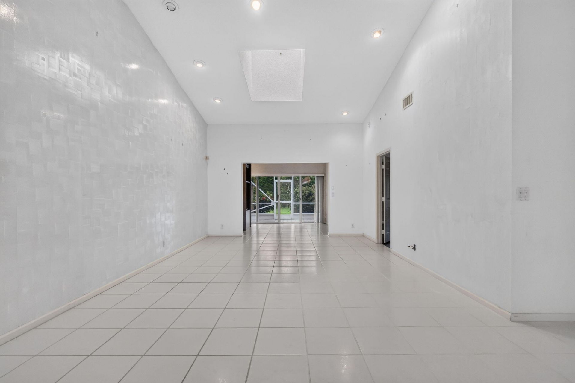 7136 Summer Tree Drive, Boynton Beach, FL 33437 Photo