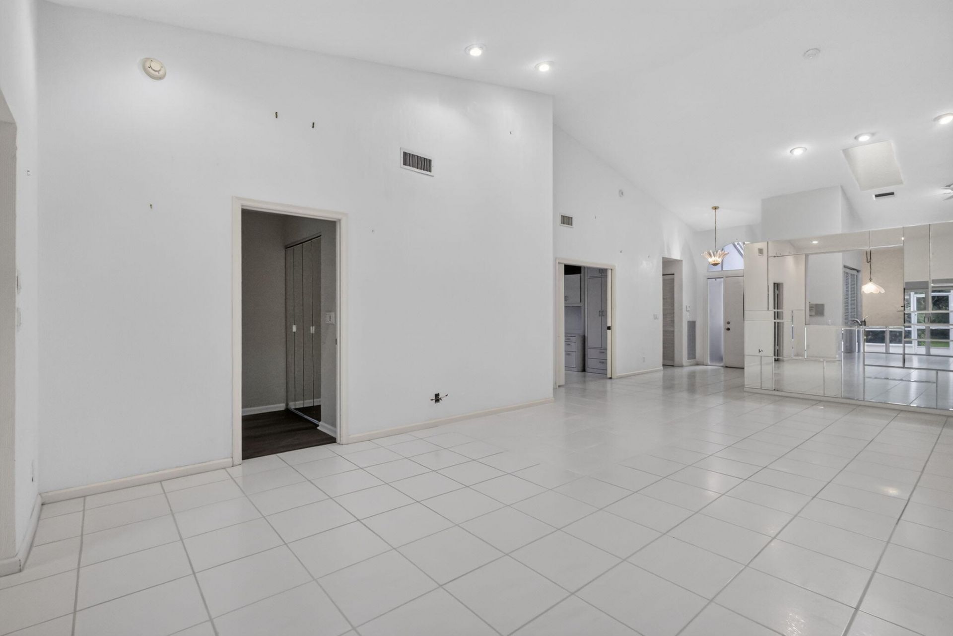 7136 Summer Tree Drive, Boynton Beach, FL 33437 Photo