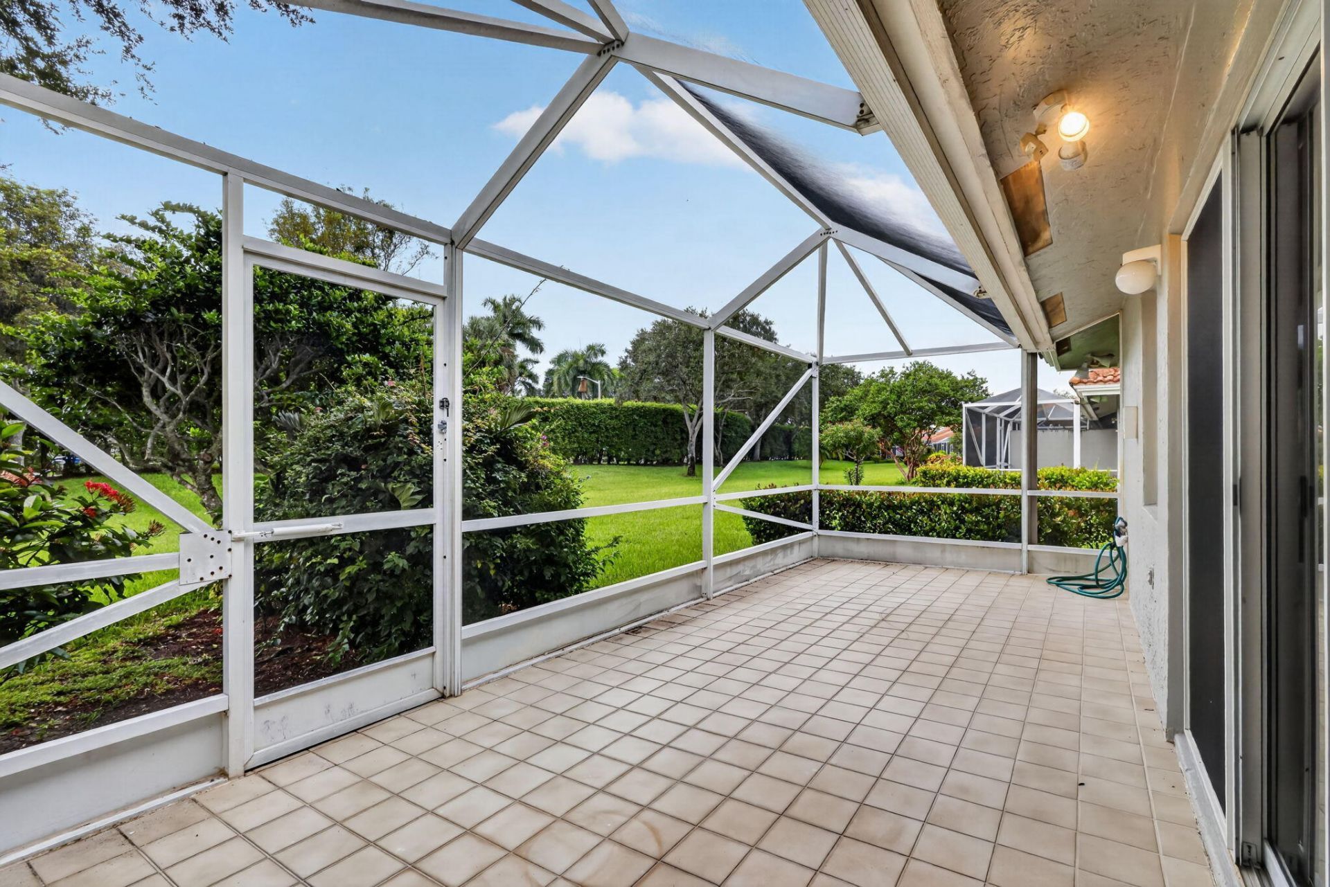7136 Summer Tree Drive, Boynton Beach, FL 33437 Photo