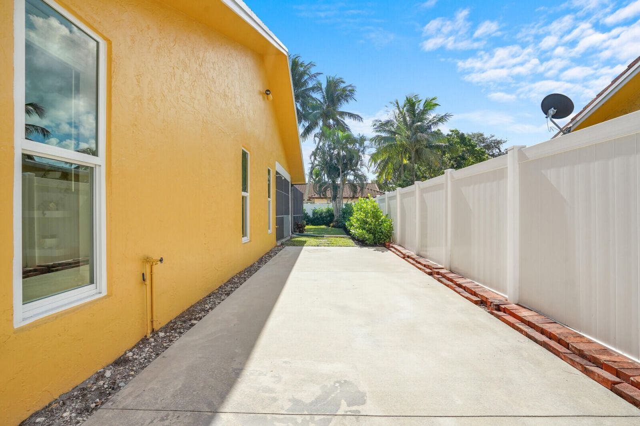1224 NW 15th Street, Boca Raton, FL 33486 Photo