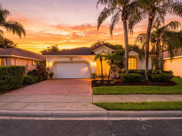 7852 NW 77th Avenue, Tamarac, FL 33321