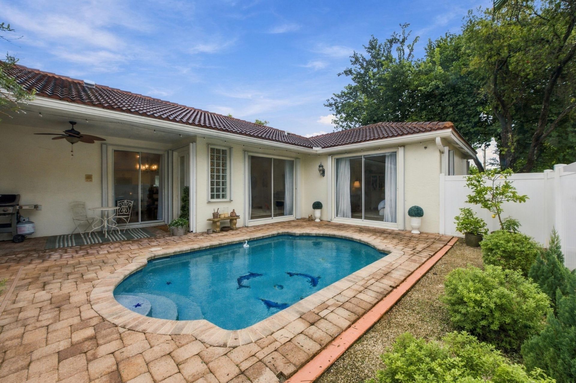 7852 NW 77th Avenue, Tamarac, FL 33321 Photo