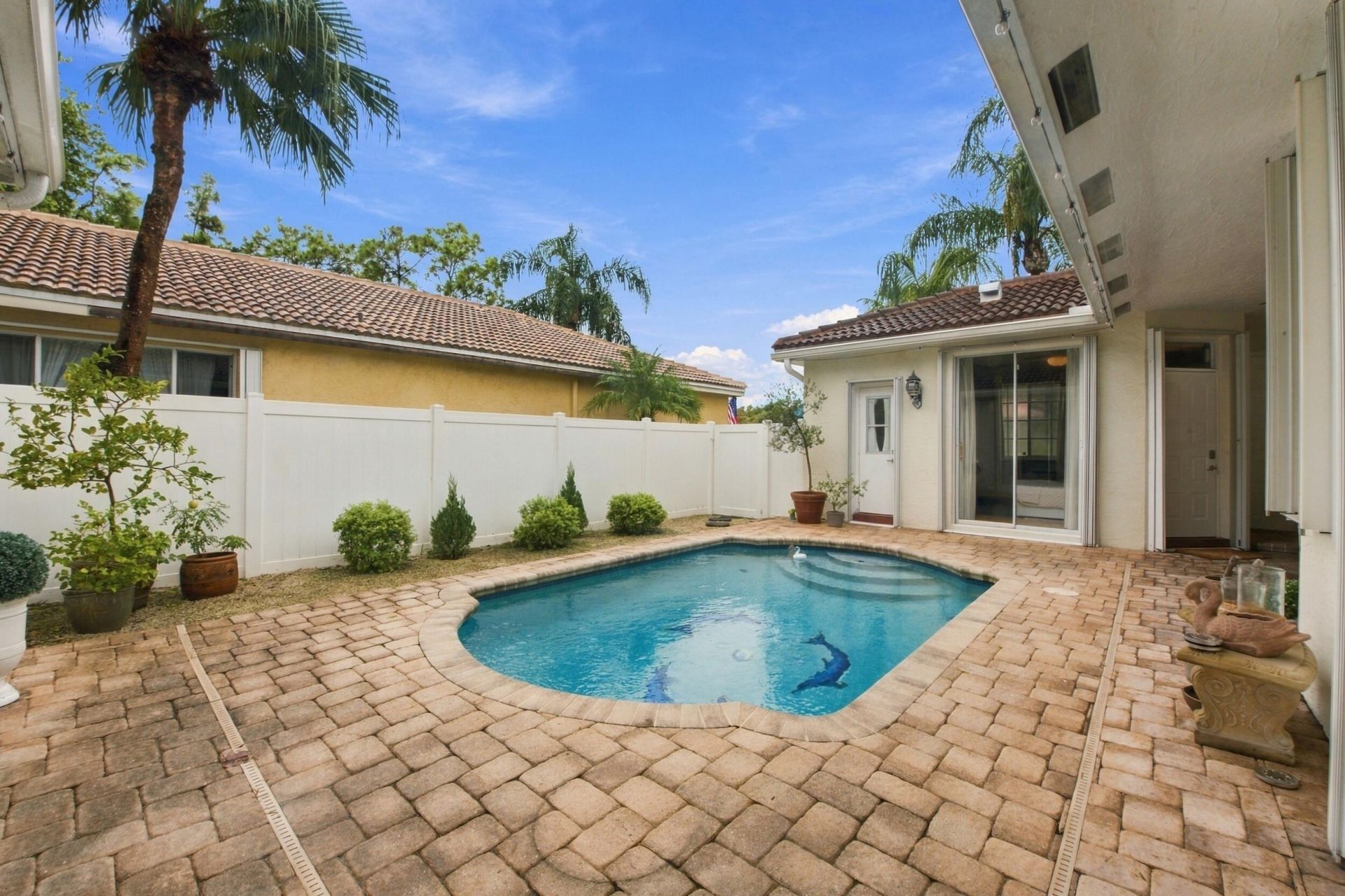 7852 NW 77th Avenue, Tamarac, FL 33321 Photo