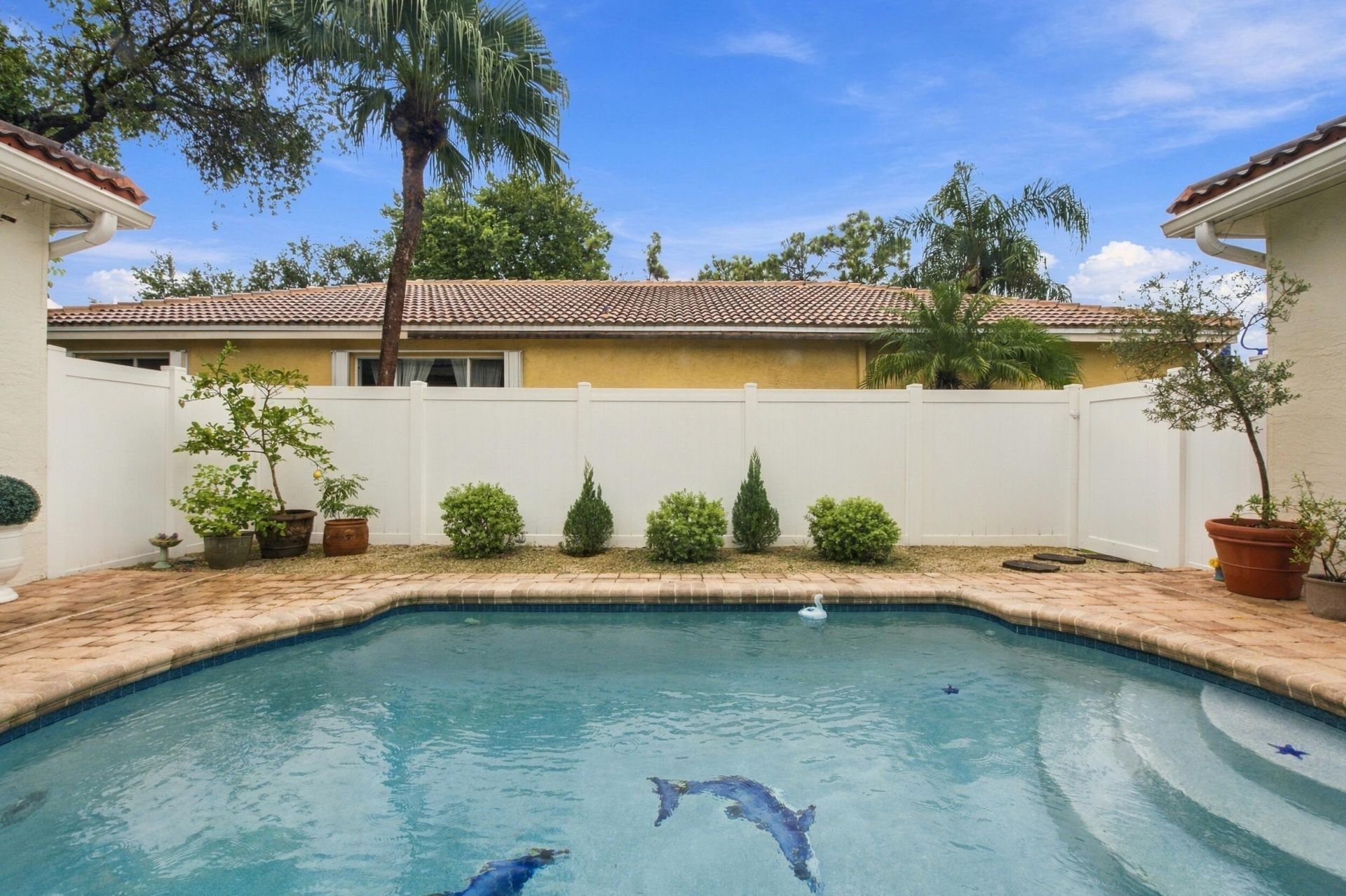 7852 NW 77th Avenue, Tamarac, FL 33321 Photo