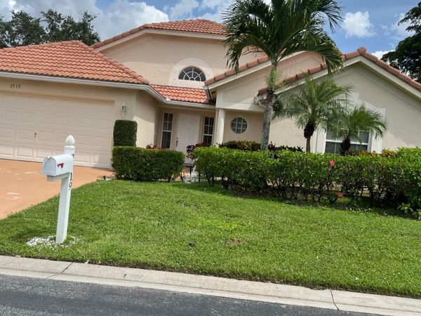 2519 EGRET LAKE Drive, Greenacres, FL 33413