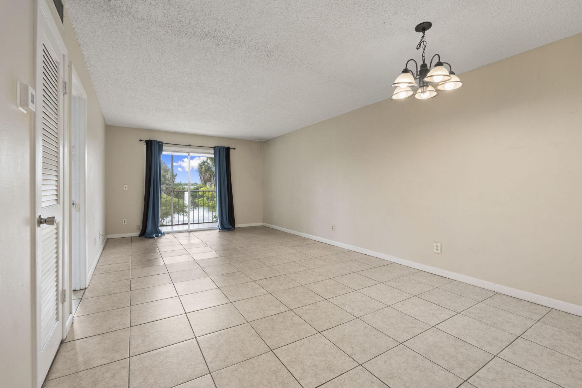 333 SE Martin Avenue, Unit 5-7, Stuart, FL 34996 Photo