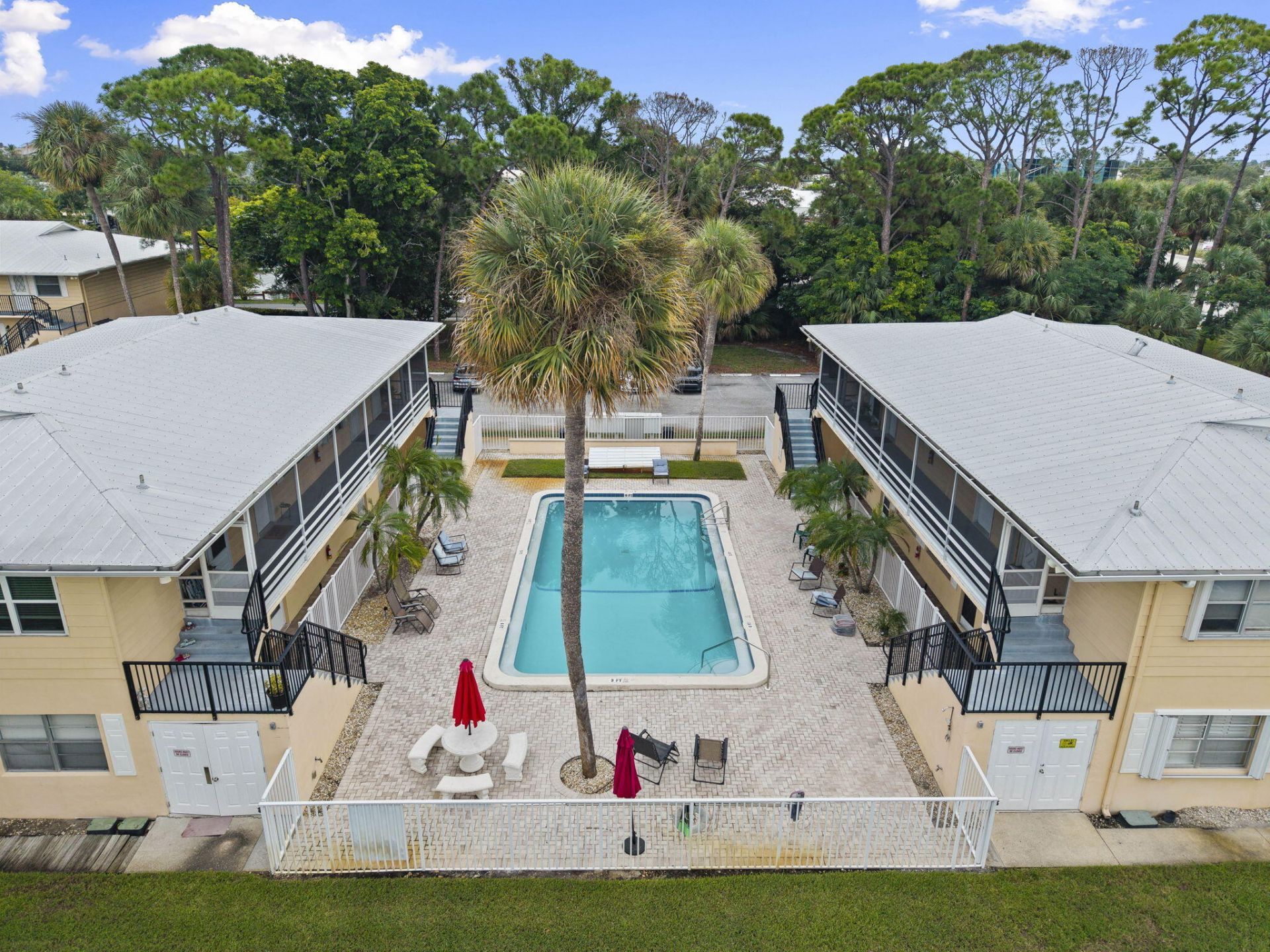 333 SE Martin Avenue, Unit 5-7, Stuart, FL 34996 Photo