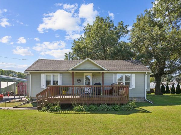 530 Colona Road , Colona, IL 61241
