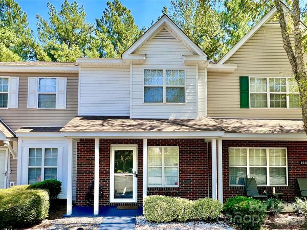 10132 Reindeer Way Lane , Charlotte, NC 28216