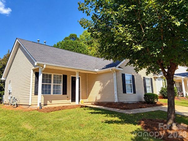 5430 Peachwood Drive , Charlotte, NC 28216