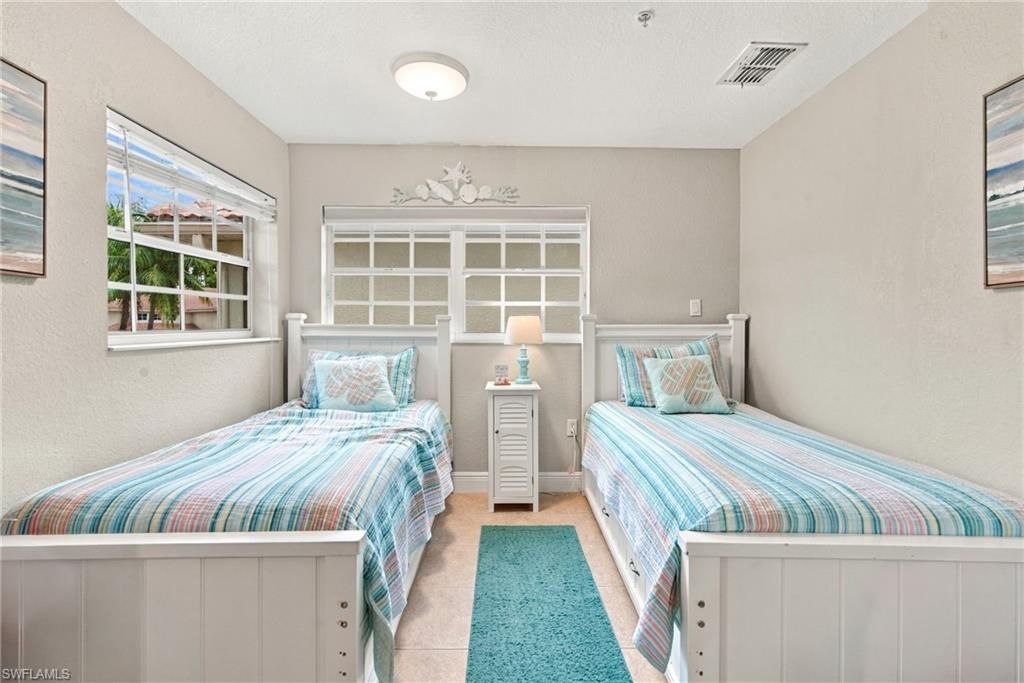 325 Dover Pl , Unit 202, Naples, FL 34104 Photo