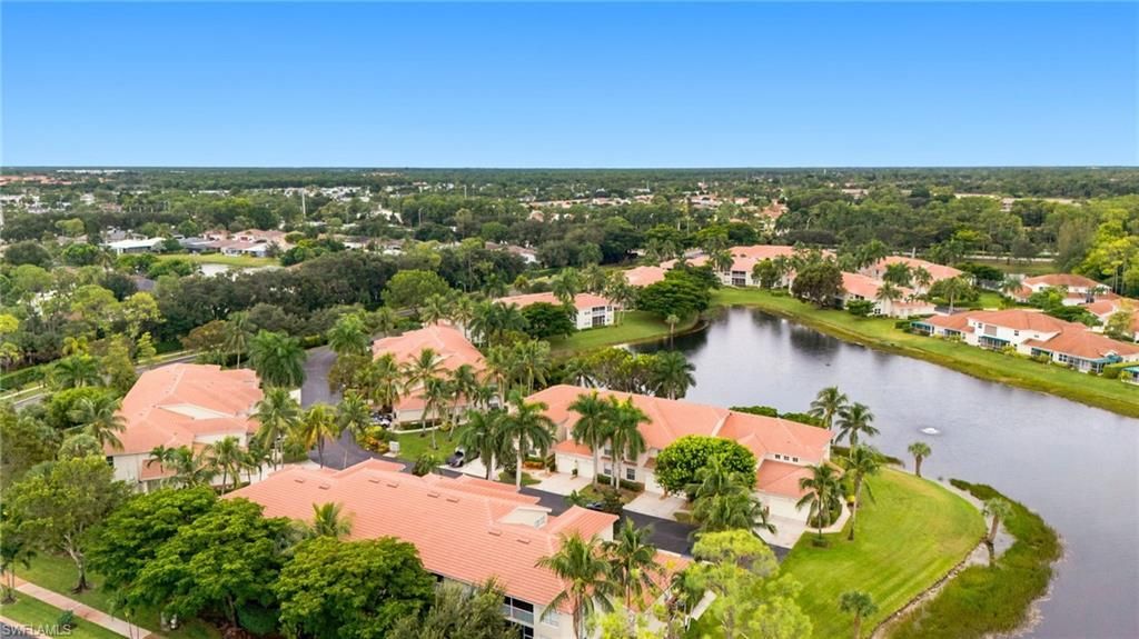 325 Dover Pl , Unit 202, Naples, FL 34104 Photo