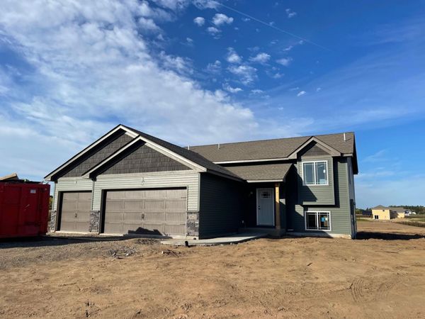 34026 Walbo Drive NW, Cambridge, MN 55008