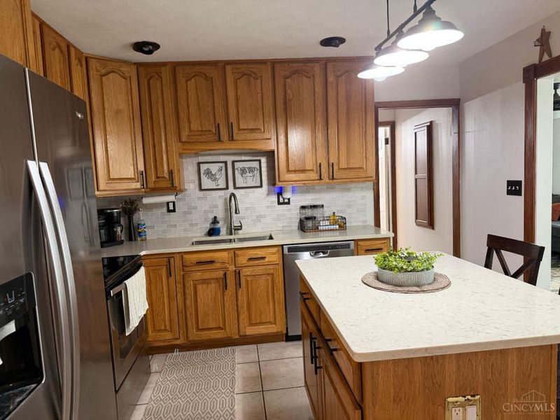 597 Kristine Lane, Franklin, OH 45005 Photo 11