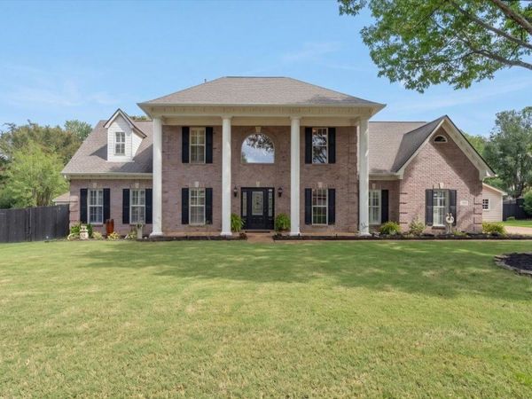 106 MINDY CIR, Collierville, TN 38017