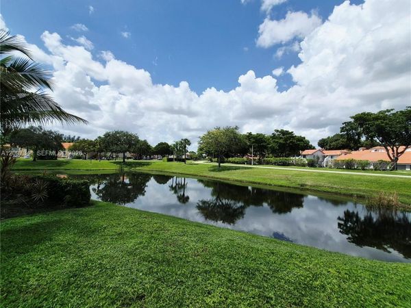 3370 N Pinewalk Dr N, Unit 1216, Margate, FL 33063