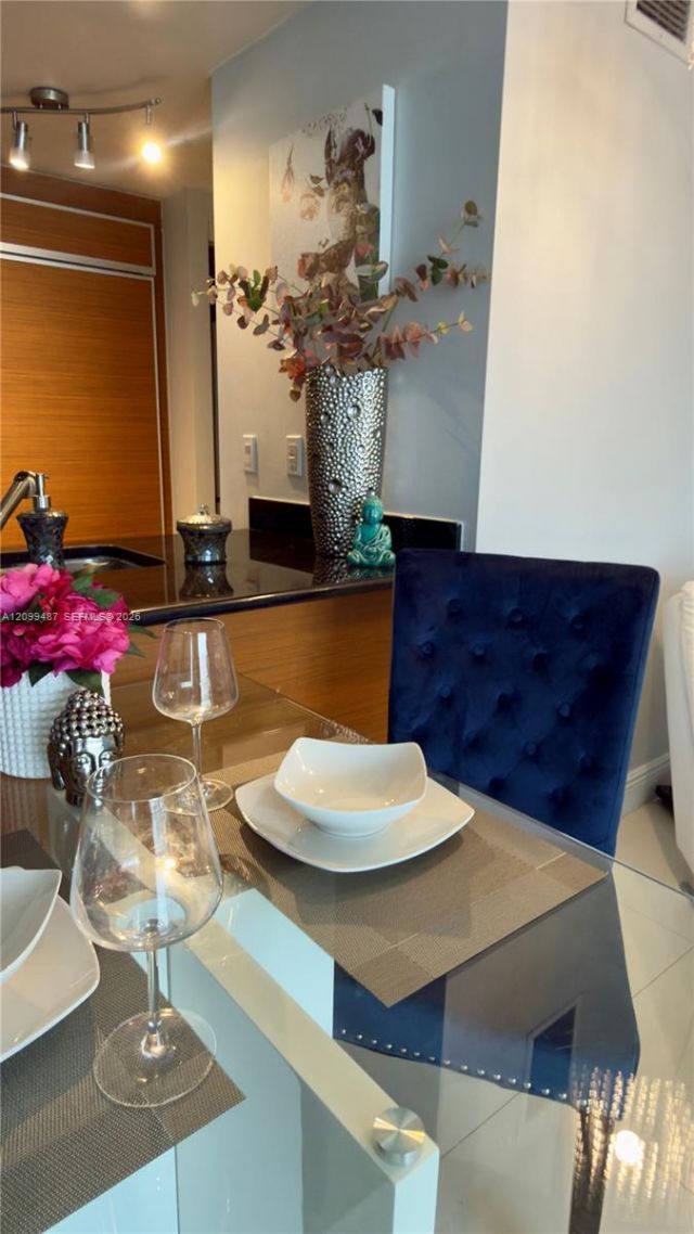 50 Biscayne Blvd , Unit 1907, Miami, FL 33132 Photo