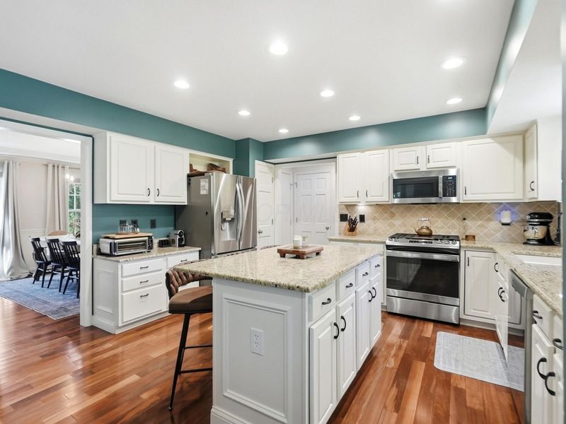 4886 Longbenton Way, Dublin, OH 43017 Photo 14
