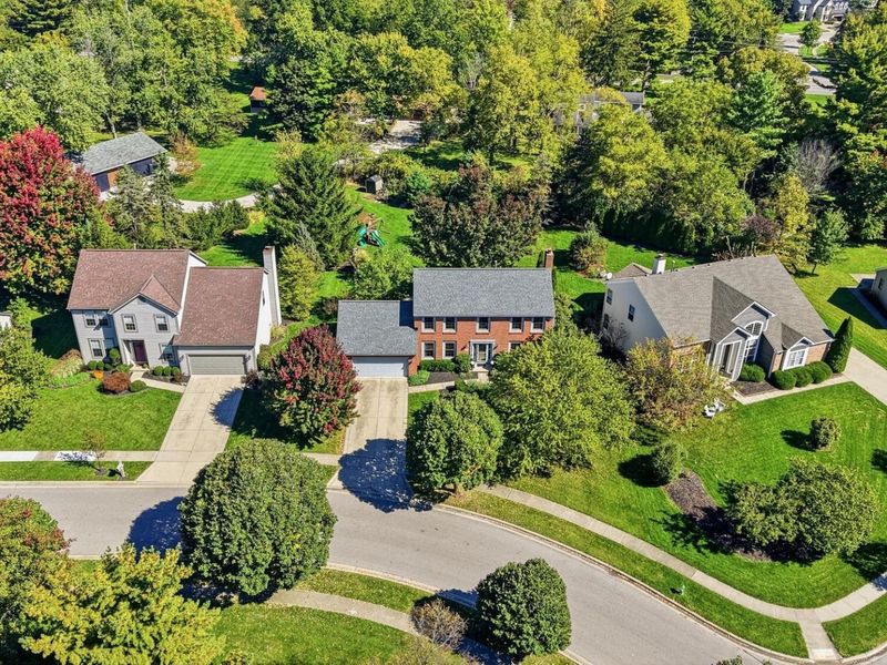 4886 Longbenton Way, Dublin, OH 43017 Photo 3