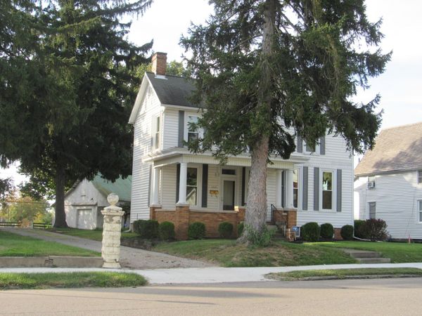 509 N Court Street , Circleville, OH 43113