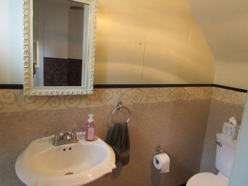 509 N Court Street , Circleville, OH 43113 Photo 12