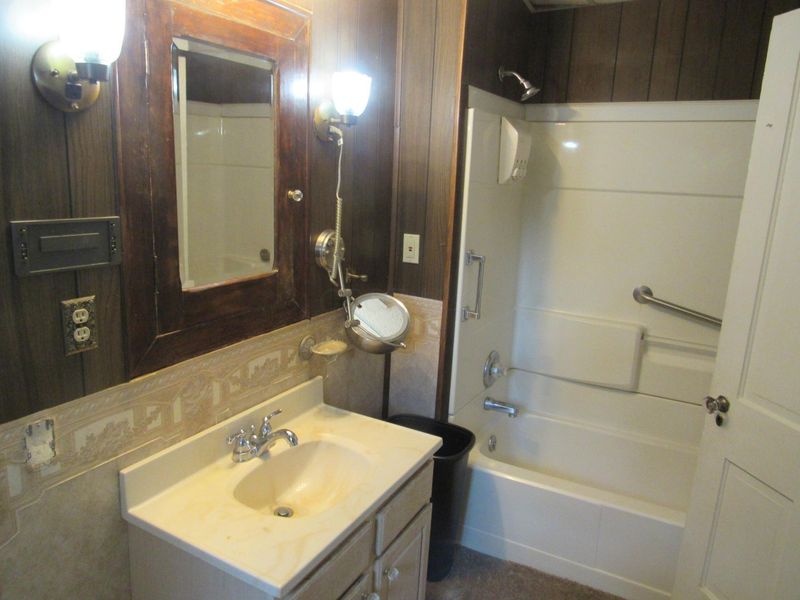 509 N Court Street , Circleville, OH 43113 Photo 24