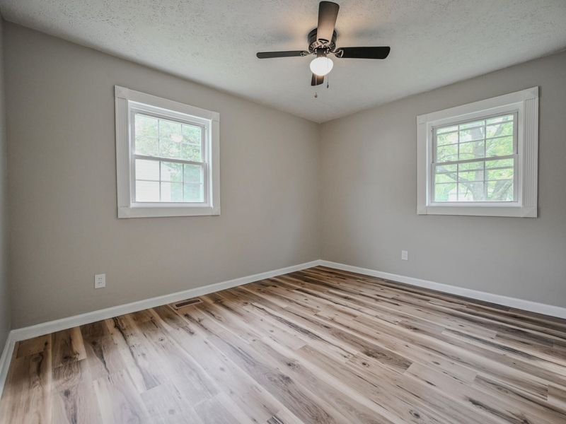 1055 Heard Avenue, Springfield, OH 45506 Photo 11
