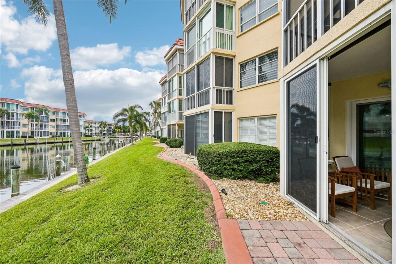 1300 N Portofino Drive , Unit 105, Sarasota, FL 34242 Photo