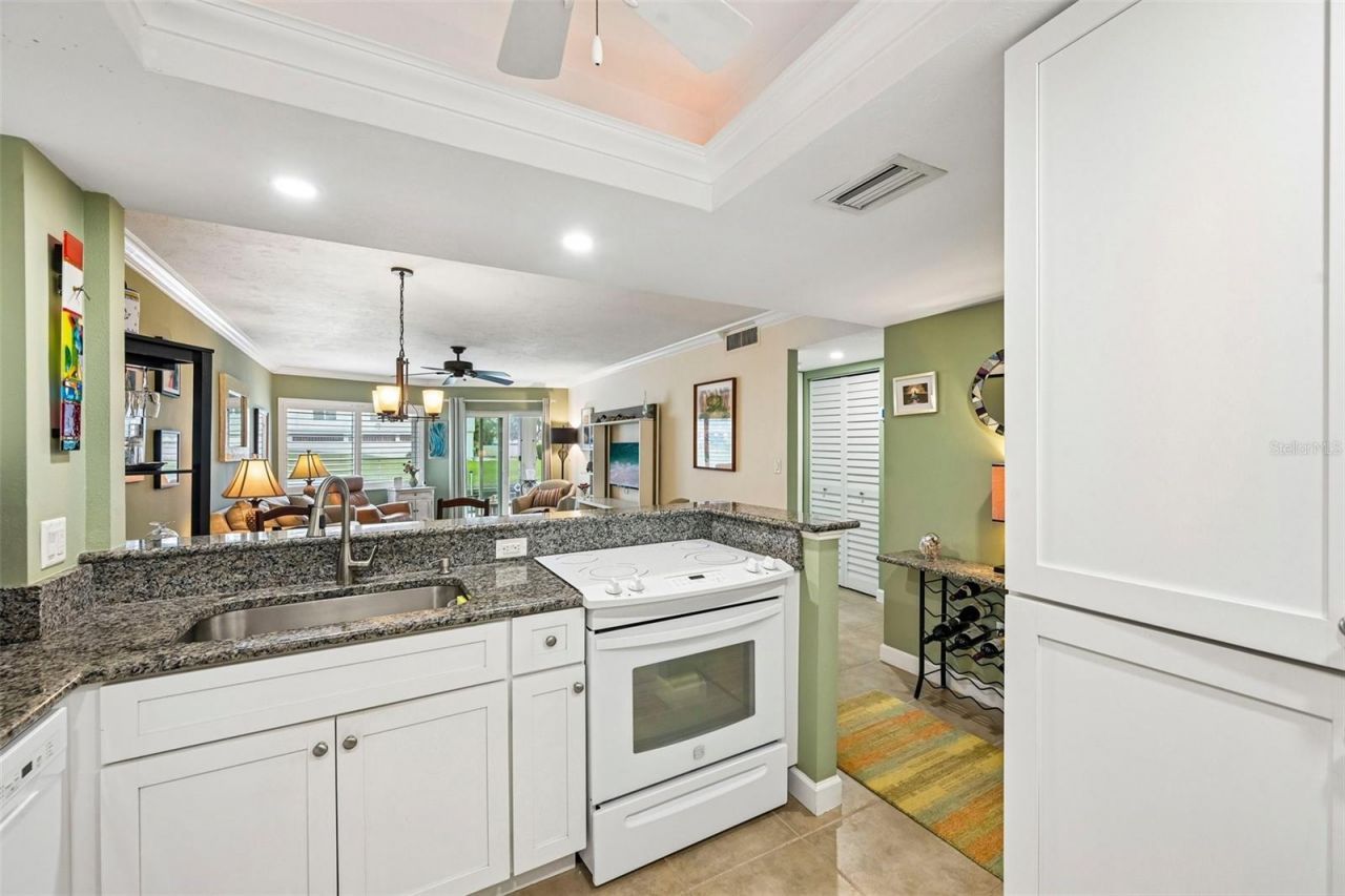 1300 N Portofino Drive , Unit 105, Sarasota, FL 34242 Photo