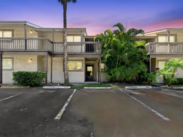 6340 NEWTOWN CIRCLE, Unit 40A4, TAMPA, FL 33615