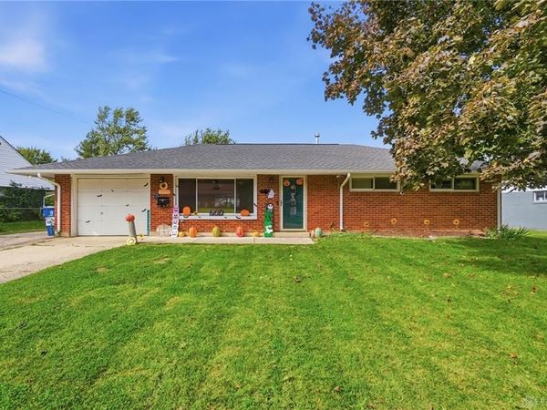5641 Shady Oak Street, Huber Heights, OH 45424