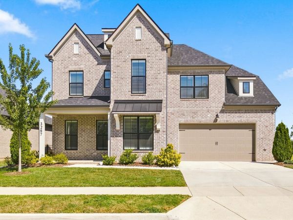 3287 Sassafras Ln , Thompsons Station, TN 37179