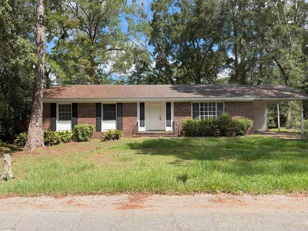 2018 Sheridan Road , Tallahassee, FL 32303