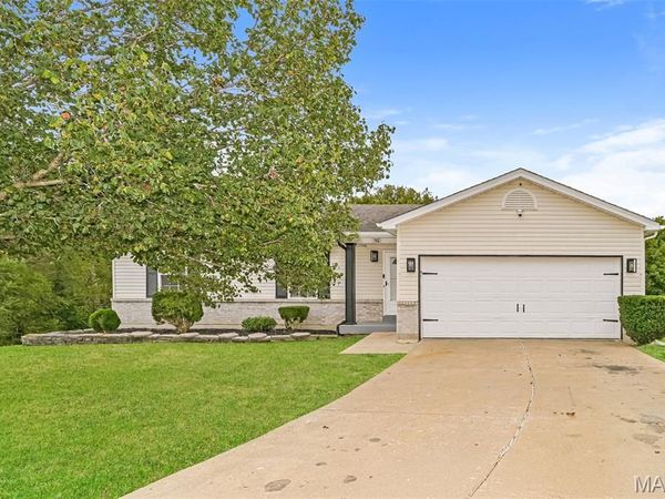 162 Trotters Creek Lane, Wright City, MO 63390