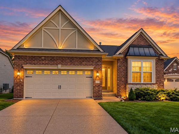 1509 Woodside Hills Drive, St Peters, MO 63376