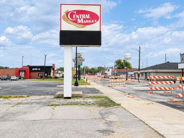 323 Central Avenue , Lake Station, IN 46405